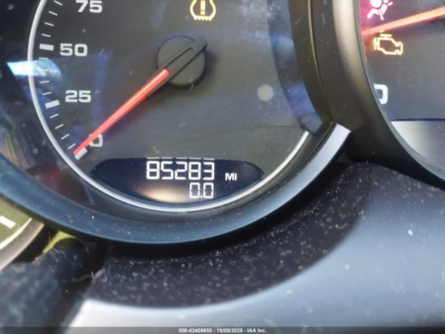 2017 PORSCHE CAYENNE WP1AA2A24HKA82438 Photo 6