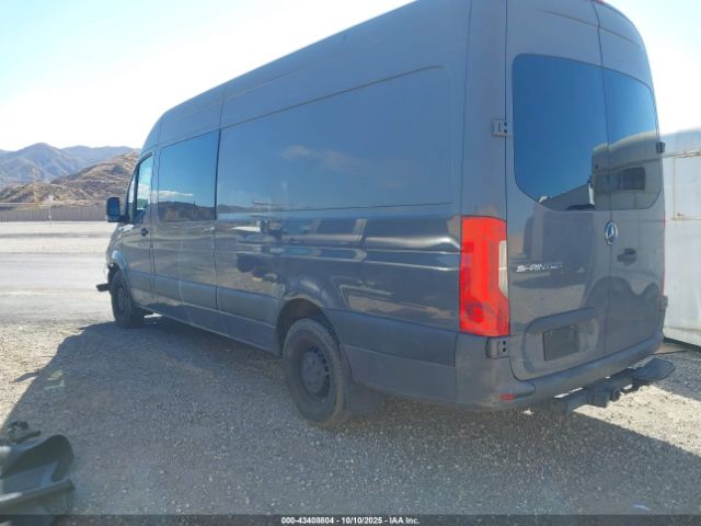 2021 MERCEDES-BENZ SPRINTER 2500 W1W4DCHY5MT049933 Photo 2