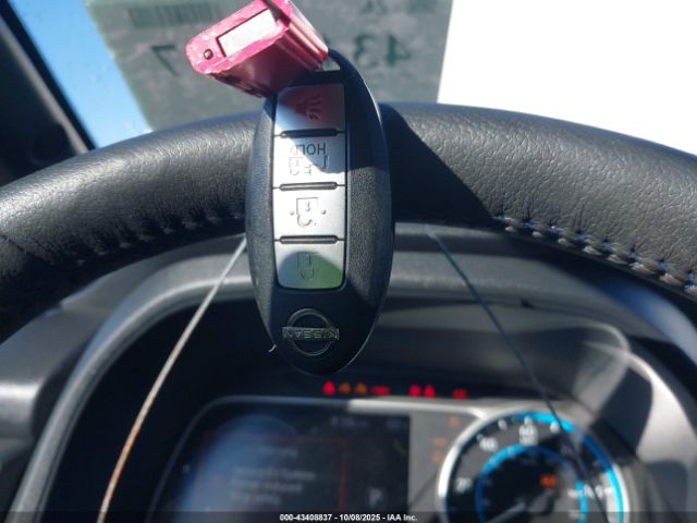 2023 NISSAN LEAF 1N4CZ1CV1PC553593 Photo 10