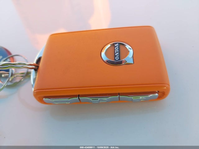 2021 VOLVO XC90 RECHARGE PLUG-IN HYBRID YV4BR0CL6M1761858 Photo 10