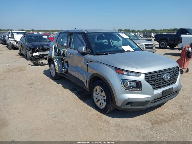 2021 HYUNDAI VENUE KMHRB8A30MU065904 Photo 5