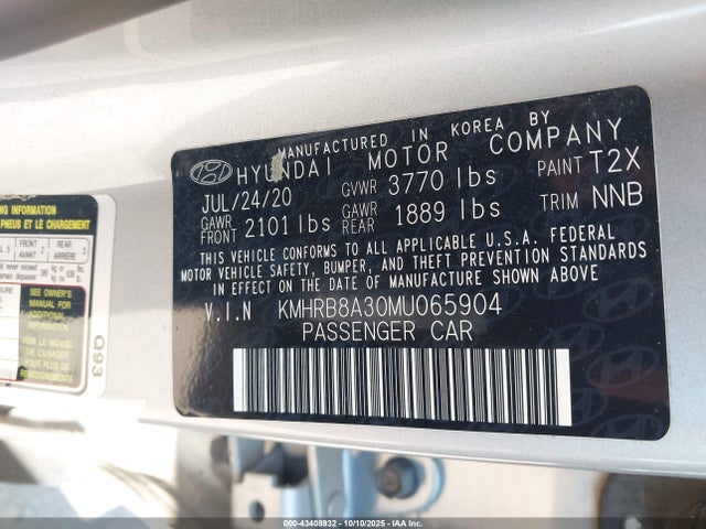 2021 HYUNDAI VENUE KMHRB8A30MU065904 Photo 8