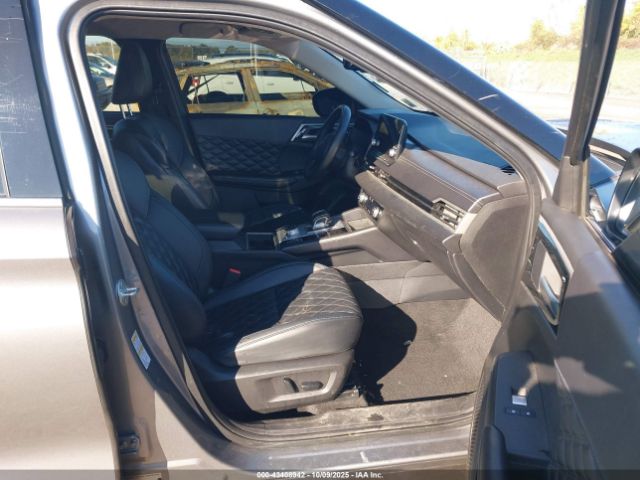 2024 MITSUBISHI OUTLANDER JA4J4WA82RZ013884 Photo 4