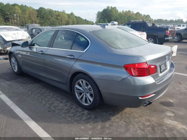 2016 BMW 528I WBA5A7C52GG642706 Photo 2