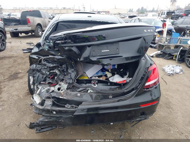 Mercedes-Benz Amg E 43 4matic 2018 WDDZF6EB7JA461152 Image 17