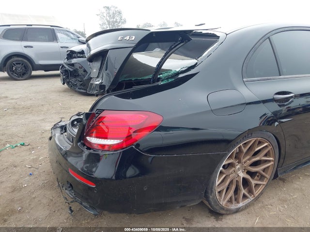 Mercedes-Benz Amg E 43 4matic 2018 WDDZF6EB7JA461152 Image 19