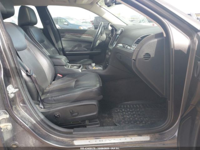 2016 CHRYSLER 300C 2C3CCAEG7GH105905 Photo 4