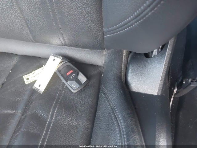 2018 AUDI A4 WAUENAF49JN019929 Photo 10