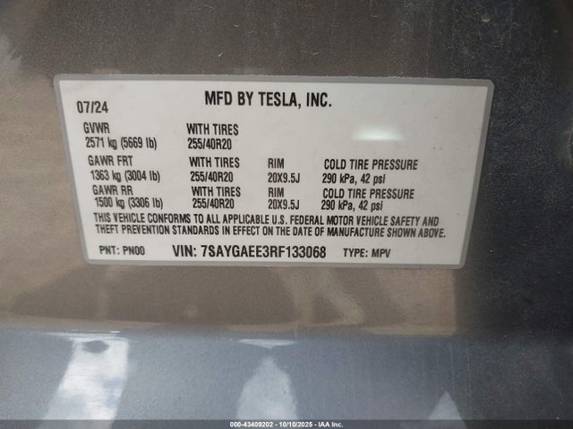 2024 TESLA MODEL Y 7SAYGAEE3RF133068 Photo 8