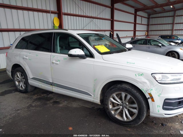 2018 AUDI Q7 WA1LAAF76JD018639 Photo 5