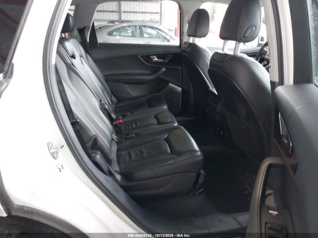 2018 AUDI Q7 WA1LAAF76JD018639 Photo 7