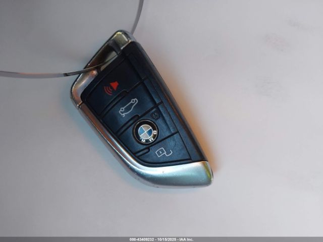 2020 BMW 330I 3MW5R1J04L8B04157 Photo 10