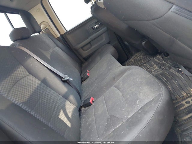 43409292 :رقم المزاد ، 1C6RR7GT7KS729617 vin ، 2019 Ram 1500 Classic Warlock  4x4 6'4 Box مزاد بيع