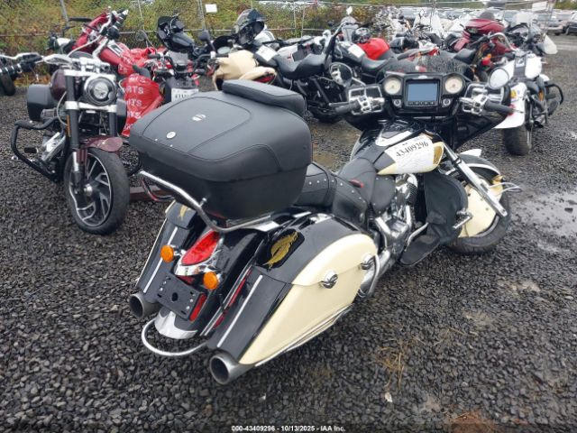 2019 INDIAN MOTORCYCLE CO. CHIEFTAIN 56KTFAAA7K3380619 Photo 3