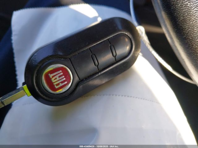 2016 FIAT 500 3C3CFFAR5GT246197 Photo 10