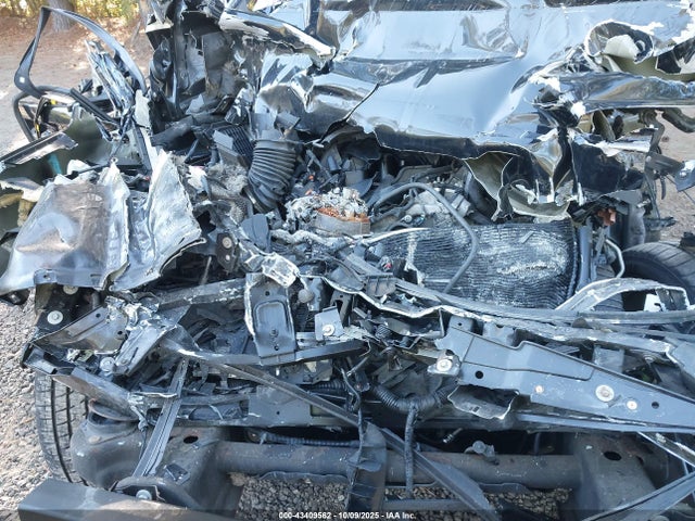 2015 CADILLAC ESCALADE ESV 1GYS4HKJ9FR188601 Photo 9