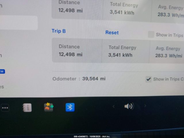 2024 TESLA MODEL Y 7SAYGDEFXRA266725 Photo 6