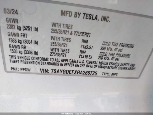 2024 TESLA MODEL Y 7SAYGDEFXRA266725 Photo 8