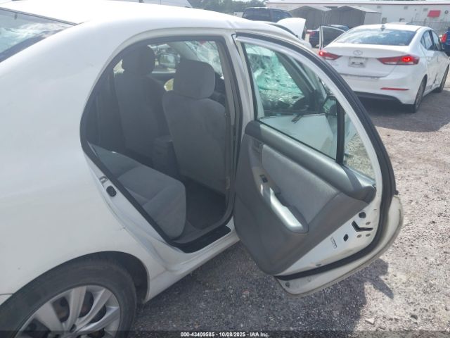 2007 TOYOTA COROLLA 1NXBR32E97Z884561 Photo 7