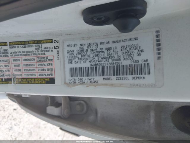 2007 TOYOTA COROLLA 1NXBR32E97Z884561 Photo 8