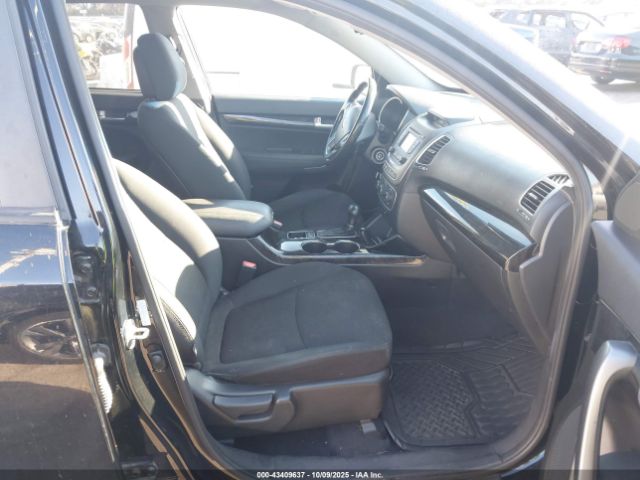 2014 KIA SORENTO 5XYKTCA64EG475995 Photo 4
