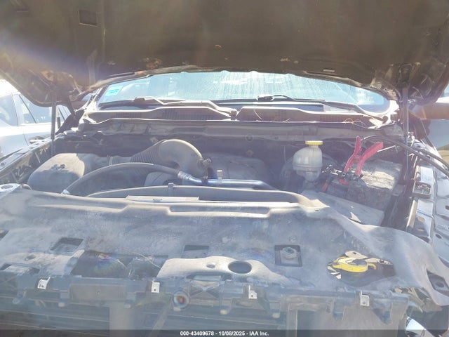 43409678 :رقم المزاد ، 1C6RR7TT2JS176542 vin ، 2018 Ram 1500 Slt مزاد بيع