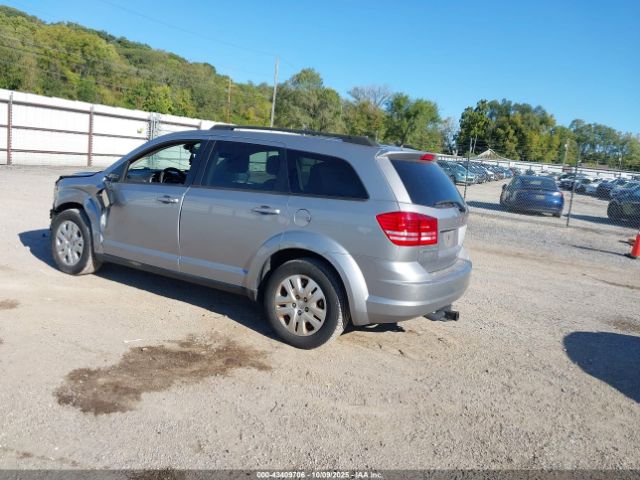 2019 DODGE JOURNEY 3C4PDCAB1KT789480 Photo 2