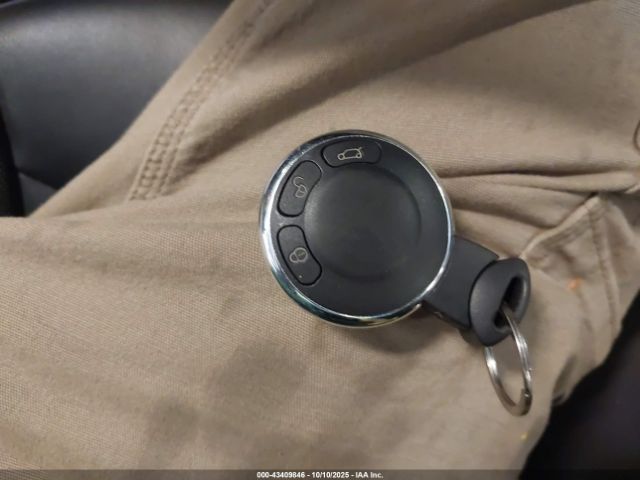 2014 MINI CLUBMAN WMWZF3C53ET492007 Photo 10