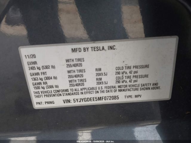 2021 TESLA MODEL Y 5YJYGDEE5MF072085 Photo 8