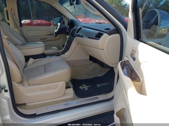 2007 CADILLAC ESCALADE 1GYEC638X7R320749 Photo 4