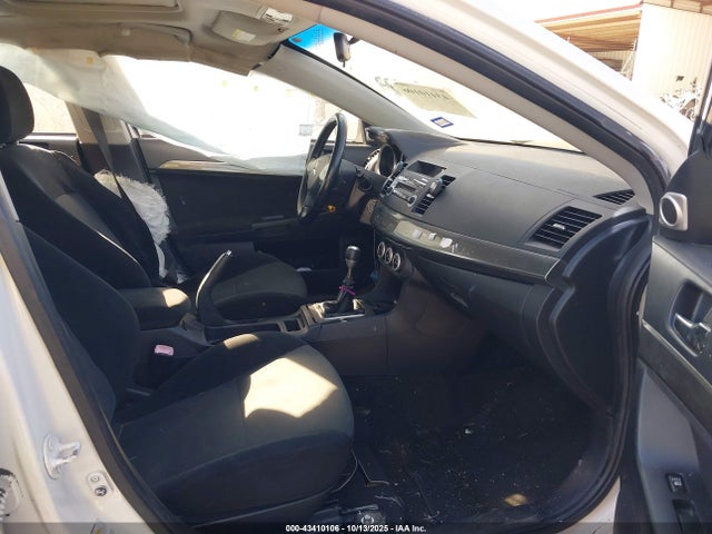 2008 MITSUBISHI LANCER JA3AU86U28U011831 Photo 4