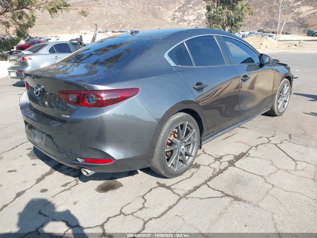 Mazda Mazda3 Preferred Package 2020 JM1BPADL8L1165551 Image 4
