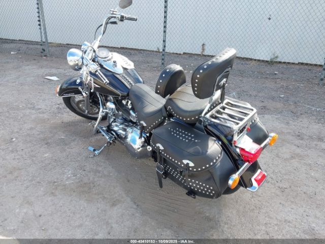 2012 HARLEY-DAVIDSON FLSTC 1HD1BWV12CB052157 Photo 2