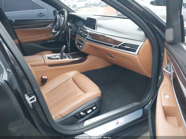 2018 BMW 740I WBA7E2C52JG741730 Photo 4