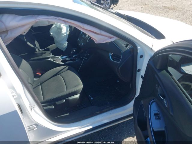 2021 CHEVROLET MALIBU 1G1ZD5ST9MF024177 Photo 4