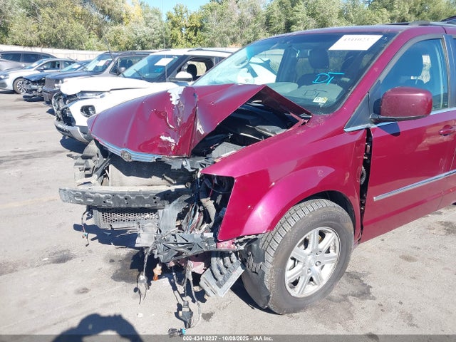 2009 CHRYSLER TOWN & COUNTRY 2A8HR54XX9R597991 Photo 5