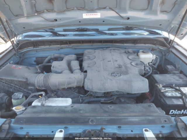 2014 TOYOTA FJ CRUISER JTEBU4BF6EK200393 Photo 9