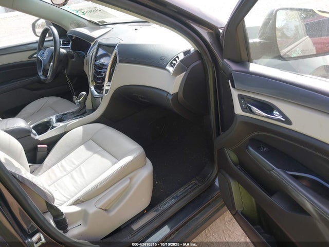 43410315 :رقم المزاد ، 3GYFNAE33FS608692 vin ، 2015 Cadillac Srx Standard مزاد بيع