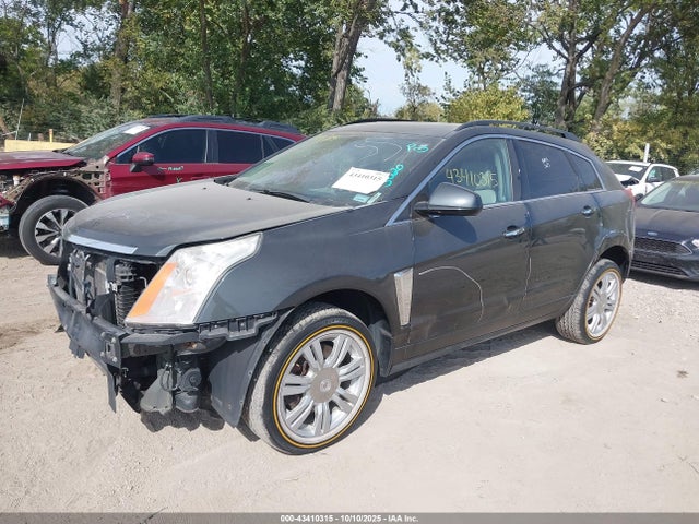 43410315 :رقم المزاد ، 3GYFNAE33FS608692 vin ، 2015 Cadillac Srx Standard مزاد بيع