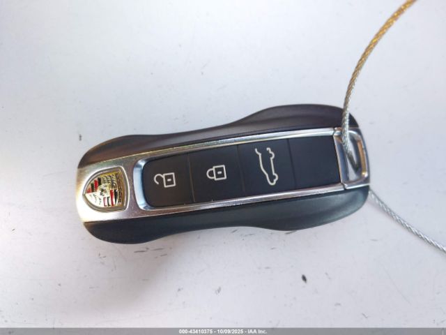 2021 PORSCHE CAYENNE E-HYBRID WP1AE2AY0MDA24060 Photo 10