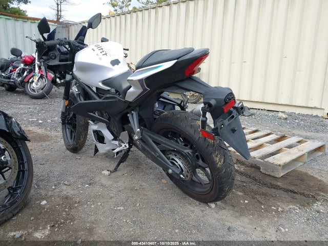 MH3RH25E6SK004658 Yamaha Yfz320 A