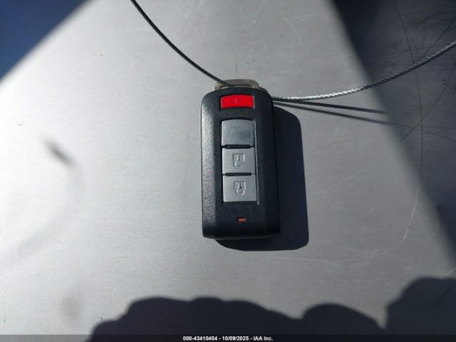 2018 MITSUBISHI ECLIPSE CROSS JA4AT5AAXJZ062061 Photo 10