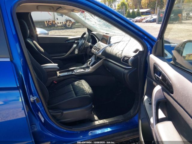 2018 MITSUBISHI ECLIPSE CROSS JA4AT5AAXJZ062061 Photo 4