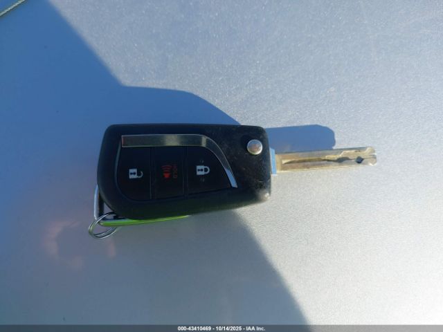 2018 TOYOTA C-HR NMTKHMBX8JR023204 Photo 10