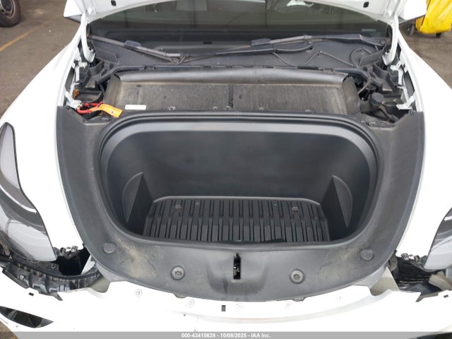 2022 TESLA MODEL Y 7SAYGDEE3NF435570 Photo 9