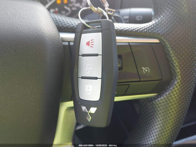 2024 MITSUBISHI OUTLANDER JA4J4UA85RZ078927 Photo 10