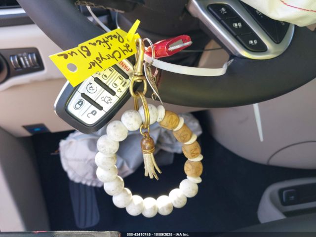 2024 CHRYSLER PACIFICA 2C4RC1BG5RR189729 Photo 10