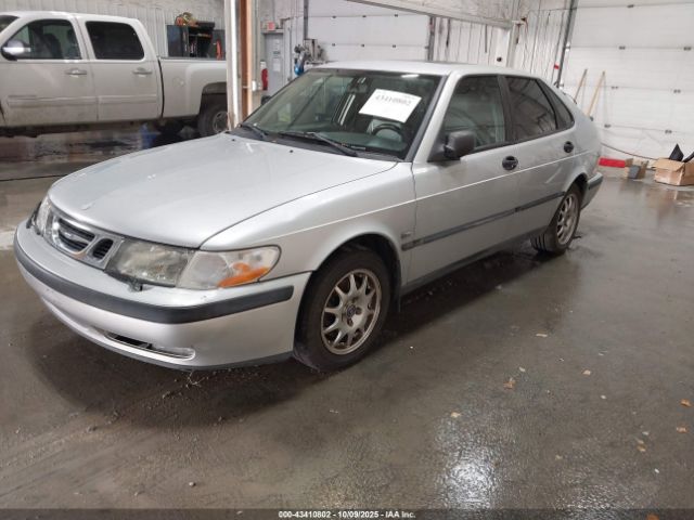 2000 SAAB 9-3 YS3DD55H1Y2042493 Photo 1