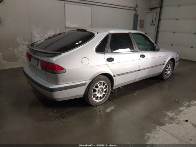 2000 SAAB 9-3 YS3DD55H1Y2042493 Photo 3