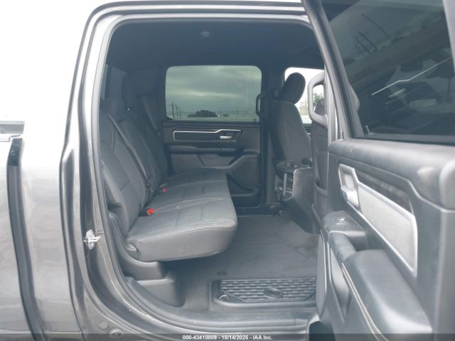 2021 RAM 1500 1C6RREFT6MN574047 Photo 7
